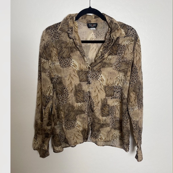 Leopard Frame Colorblock Cat Cheetah Jaguar Patchwork Boho Artsy Button Blouse - Picture 2 of 5